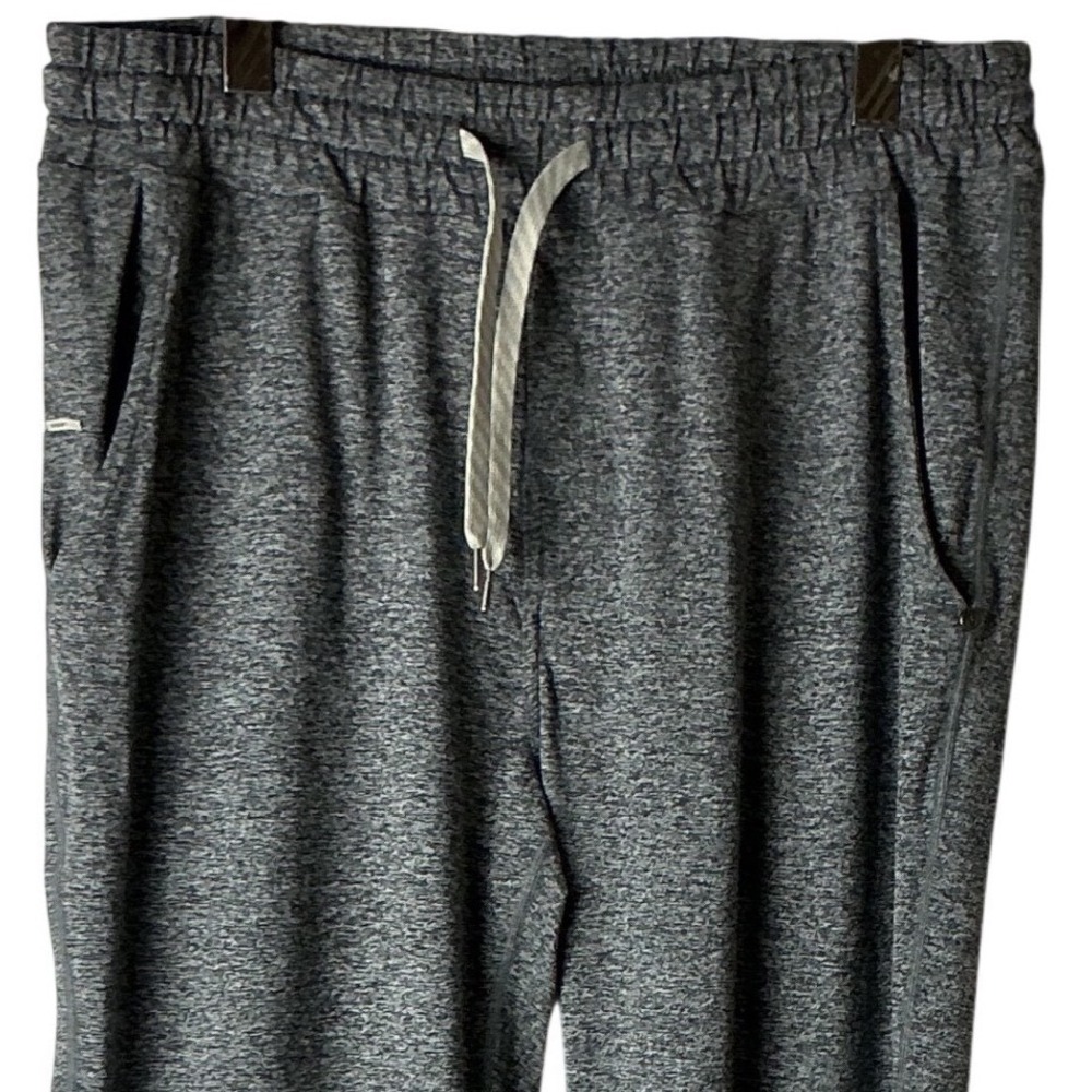 Vuori Ponto Performance Jogger Dream knit Mens Large Charcoal Heather Grey
